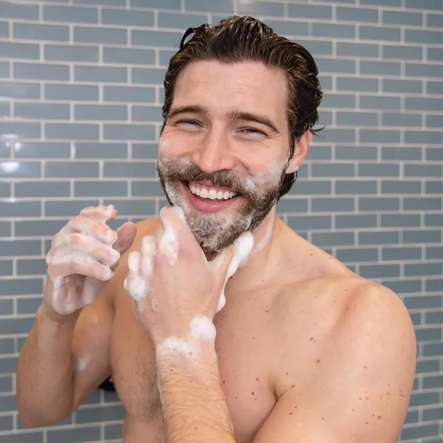 Billy Jealousy Beard Wash for Smooth, Manageable & Frizz-free Facial Hair, Beard Care Enriched with Hydrating Aloe & Strengthening & Conditioning Green Tea Extract