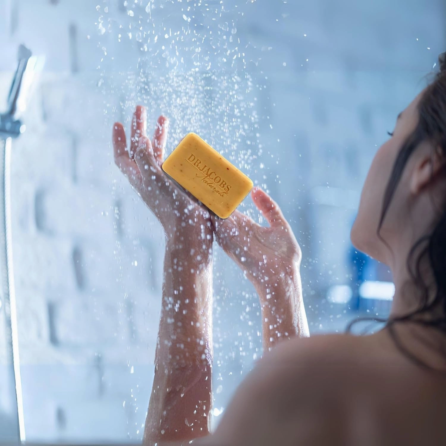Dr Jacobs Naturals, Triple Milled Loofah Exfoliating Castile Bar Soap (Pack of 6) - Free of Parabens, Sulfates, Synthetics, Gltuen and GMO (Muddy Charcoal)