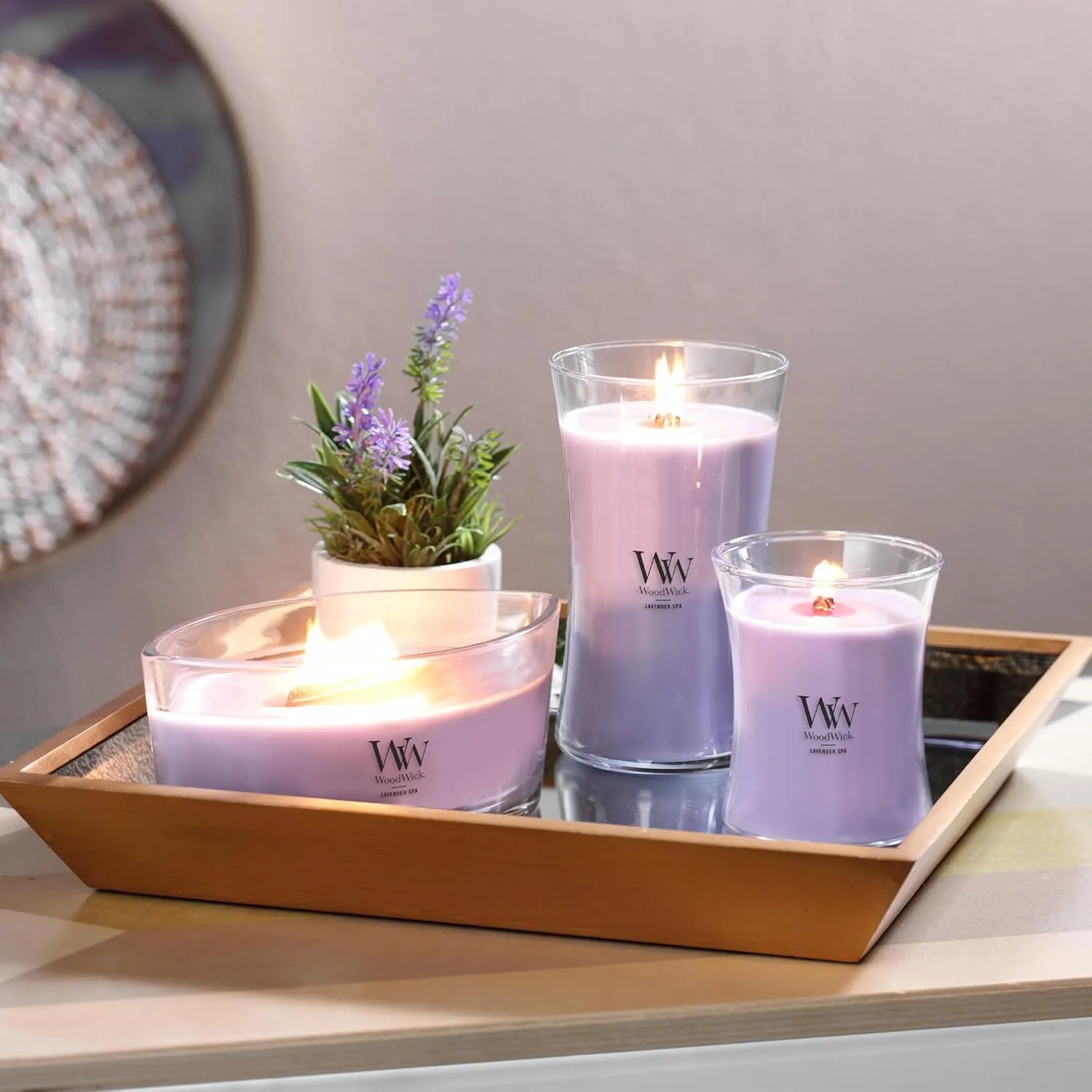 WoodWick Large Hourglass Candle, Lavender Spa Scented, Premium Soy Blend, Crackles as it Burns, Perfect for Gifting, 21oz
